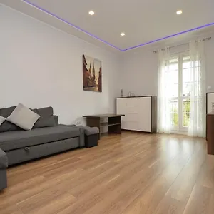 Flat Bahan Apartament